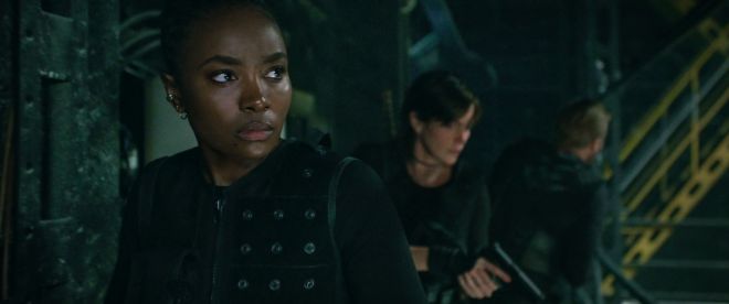 KiKi Layne & Victoria Mahoney