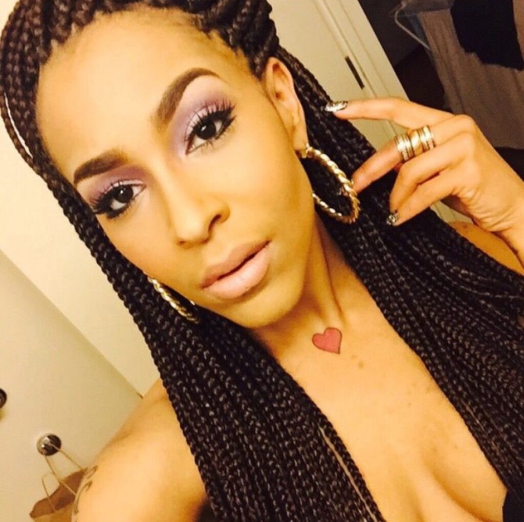 Amina Buddafly Reveals She And Her Kids Are Homeless After Leaving L.A “Now Living With Family In Germany”