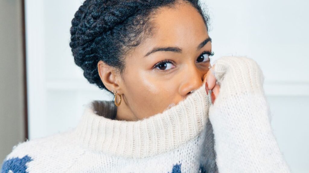 Comfy Girl With Curls