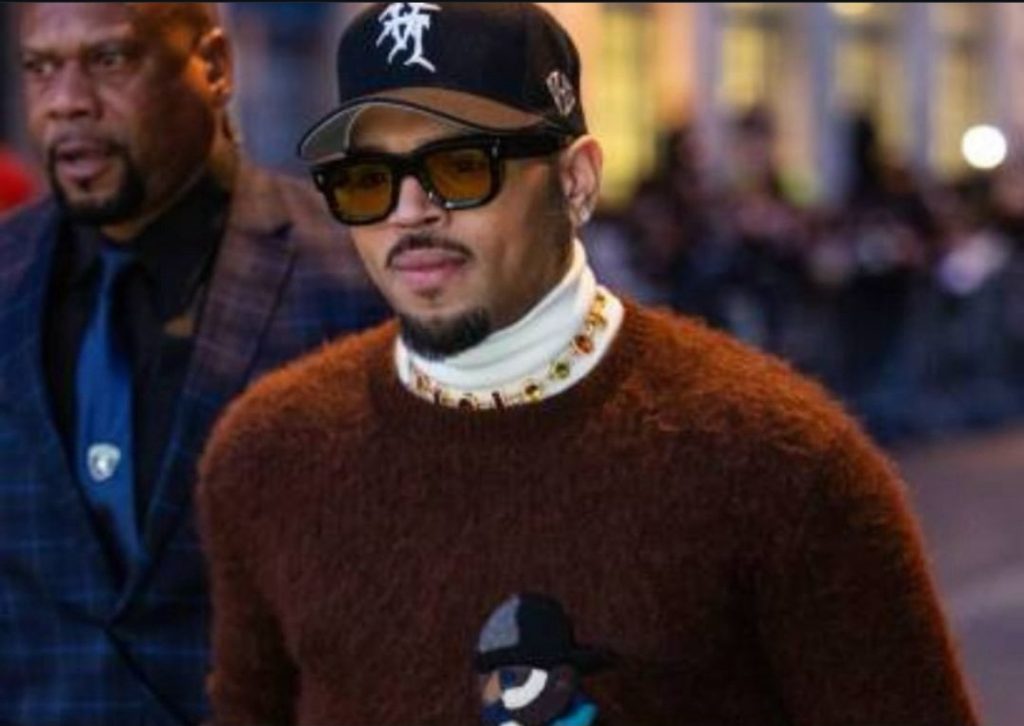 Chris Brown’s Manager Says A SuperBowl Halftime Show Is On Their Radar; “I Believe It Will Happen”